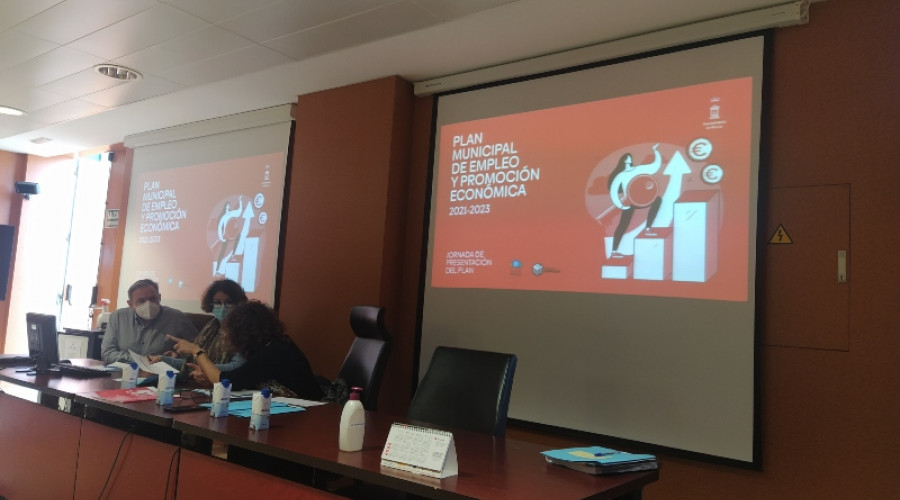 Profesionales de Azarbe participan en la Comisión Técnica de Orientación del Plan de Empleo y Promoción Económica del municipio de Murcia